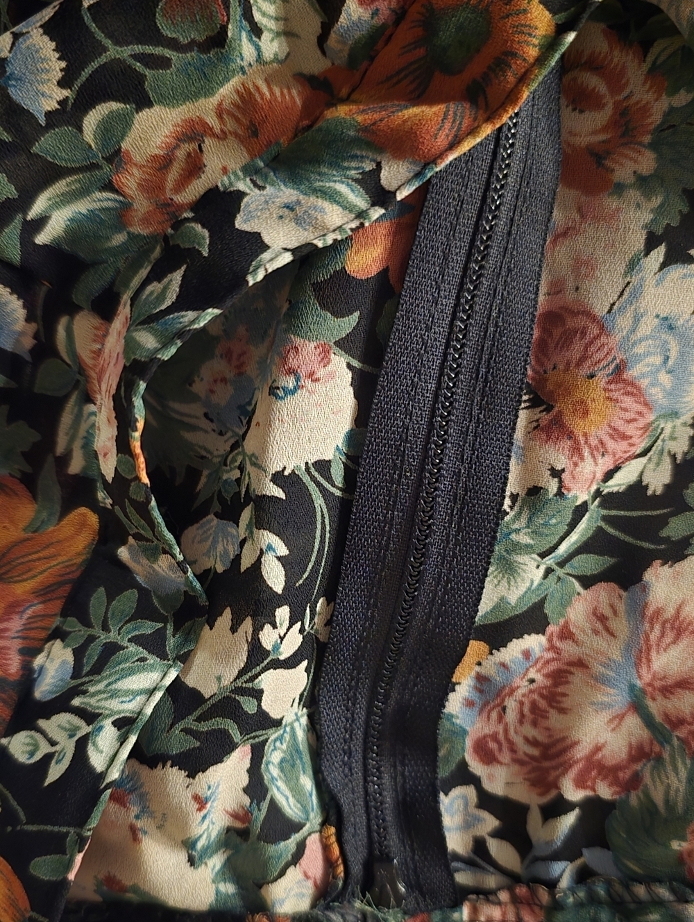 Vintage ZZ Michaels Floral Maxi Skirt Whimsigoth Cottagecore Dark Botanical - Picture 13 of 13